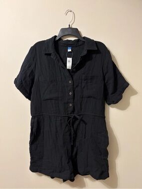 NWOT Old Navy Gauze Short-Sleeve Romper // Petite Large // Black